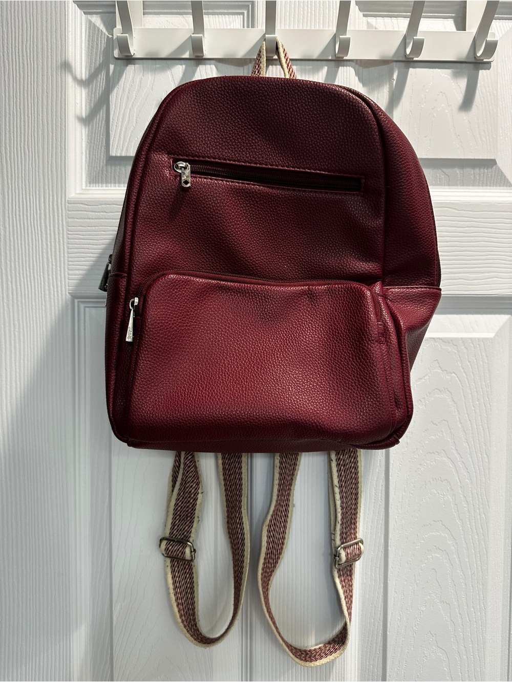 thirty-one Burgundy Pebbled Backpack